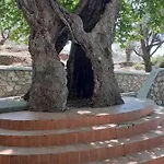 Ioli's * Archangelos (Rhodes)