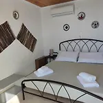 Ioli's